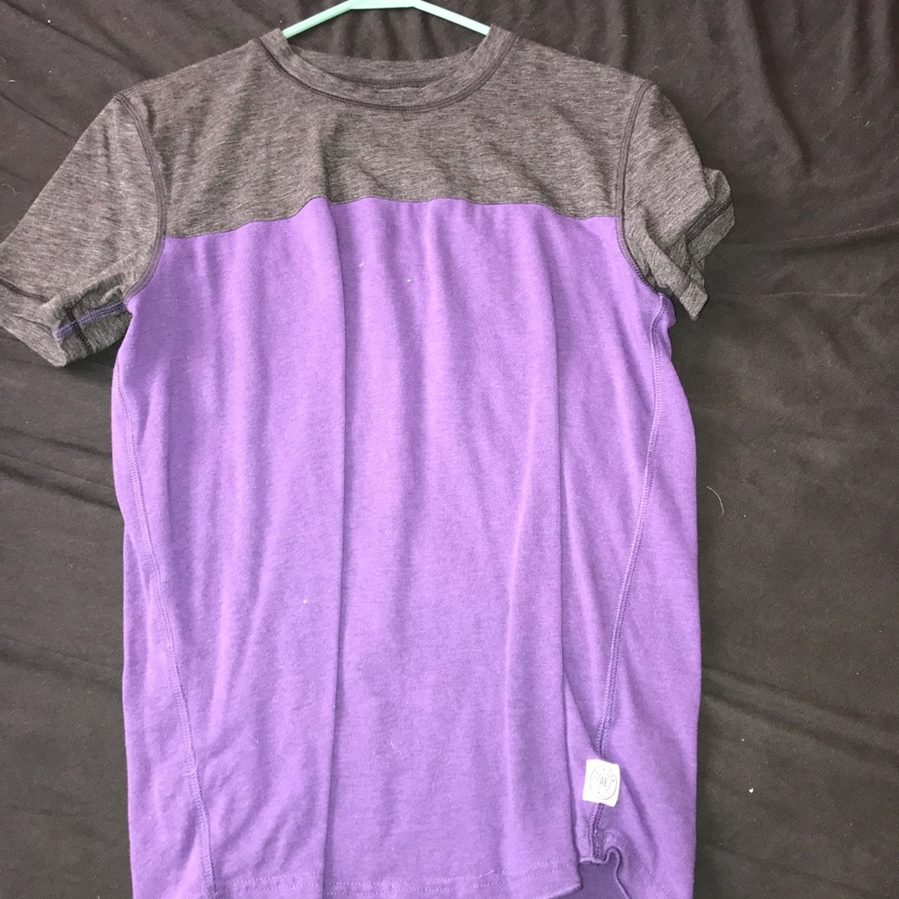American eagle T-shirt